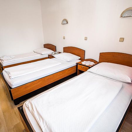 Guesthouse Leski Dvor Lesce  Pokój zdjęcie