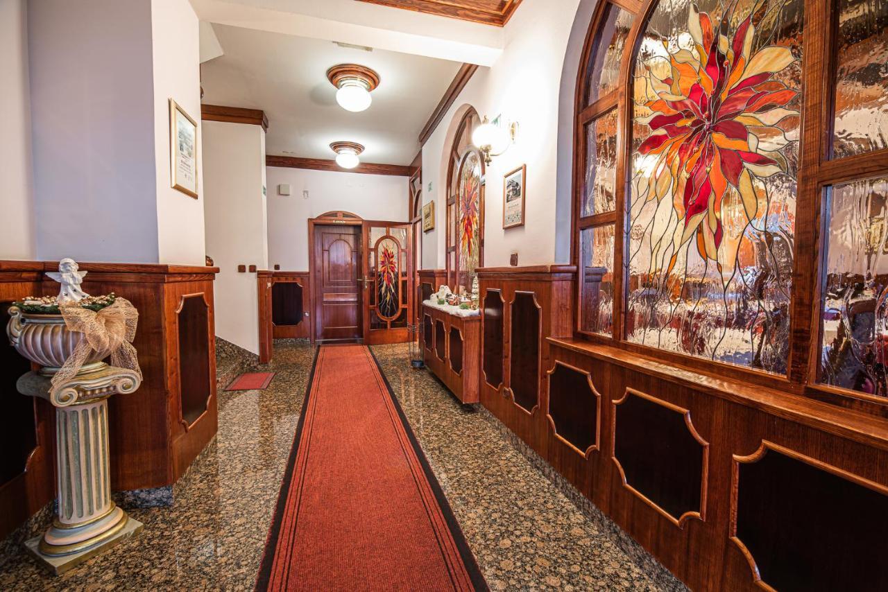 Guesthouse Leski Dvor Lesce  Zewnętrze zdjęcie