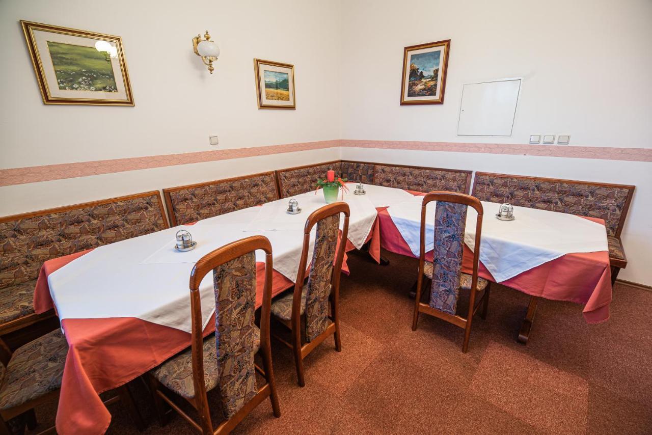 Guesthouse Leski Dvor Lesce  Zewnętrze zdjęcie